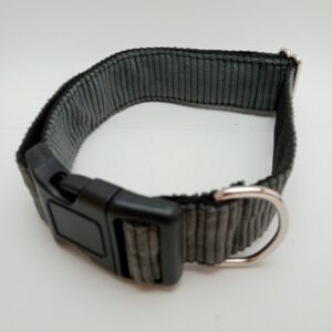 Collar Click Artesanal Pana Gris