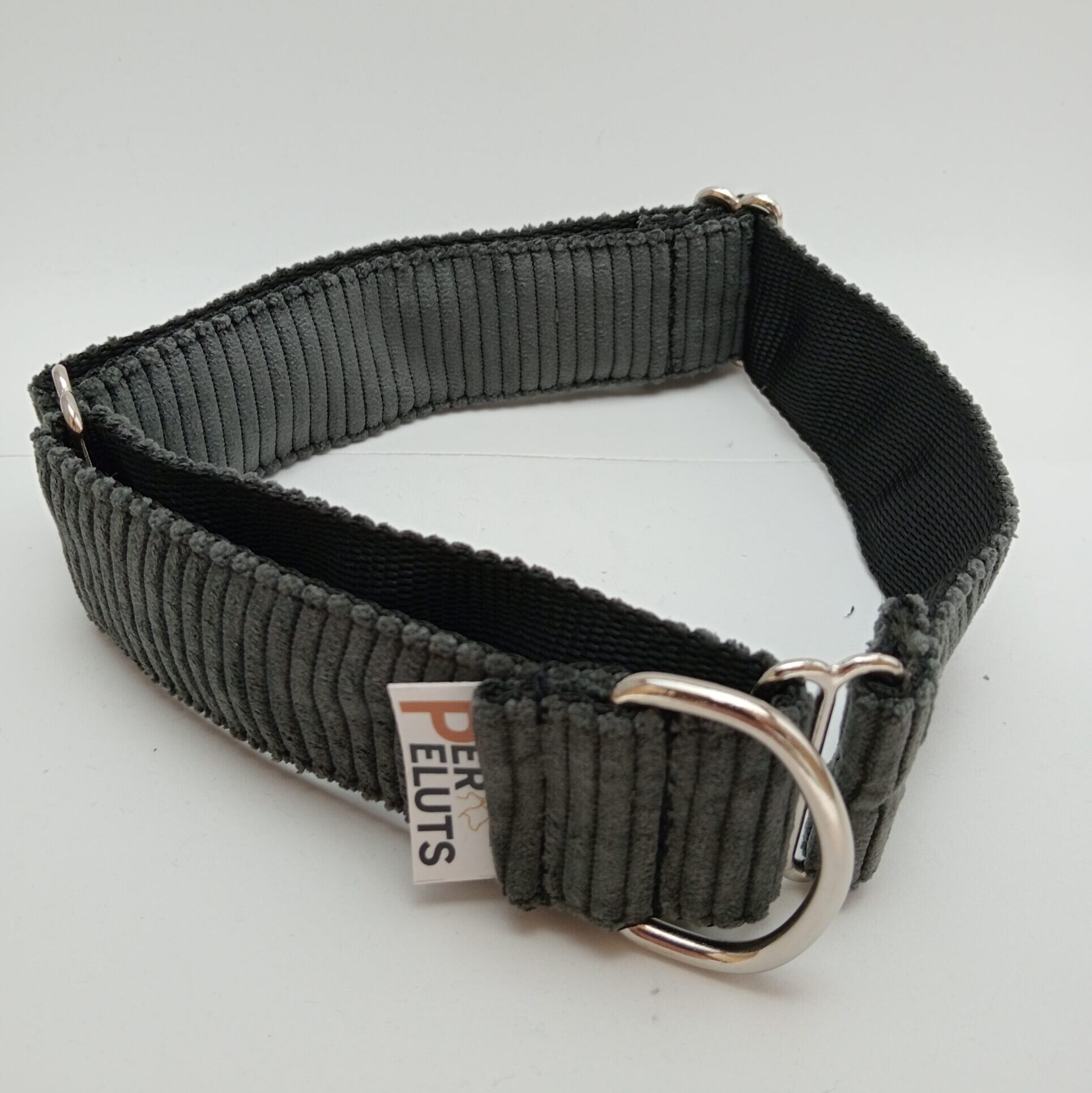 Collar Martingale Pana Gris