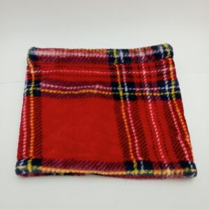 Cuello Artesanal Coralina  Escocés Rojo